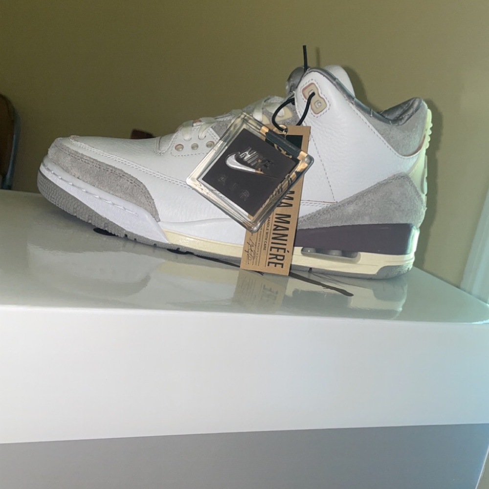 Jordan 3 Ma Maniére